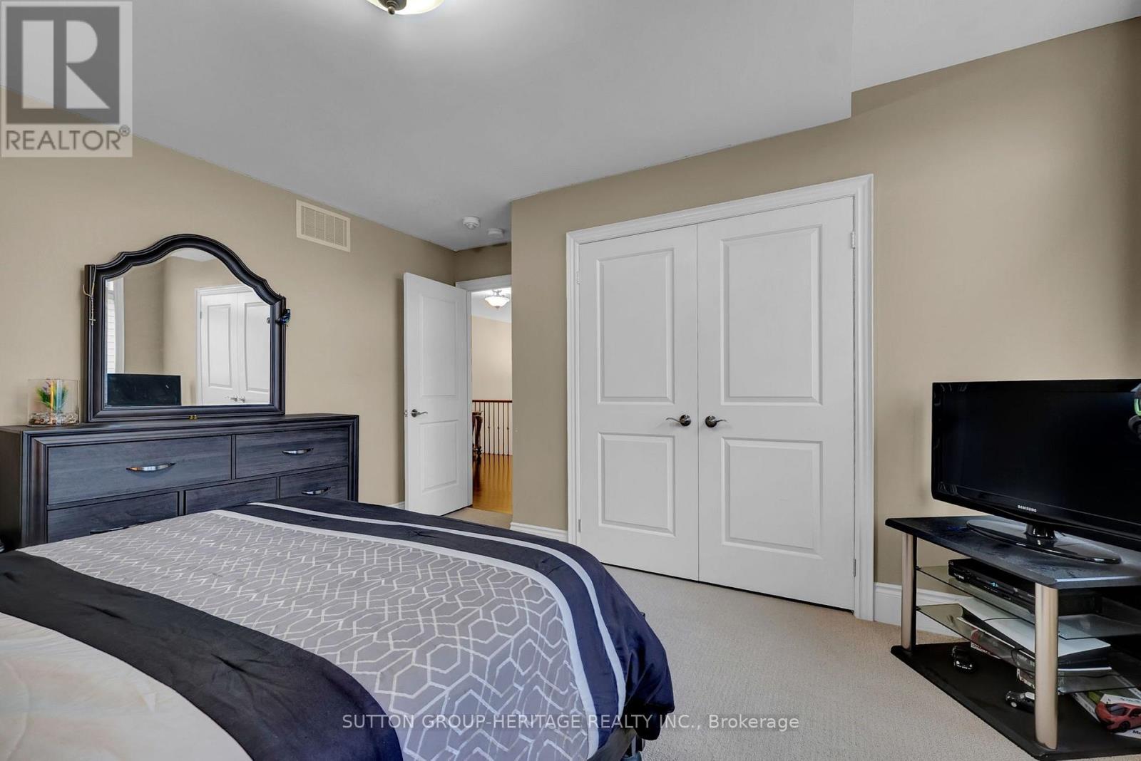 25 Charterhouse Drive Property Photo 30