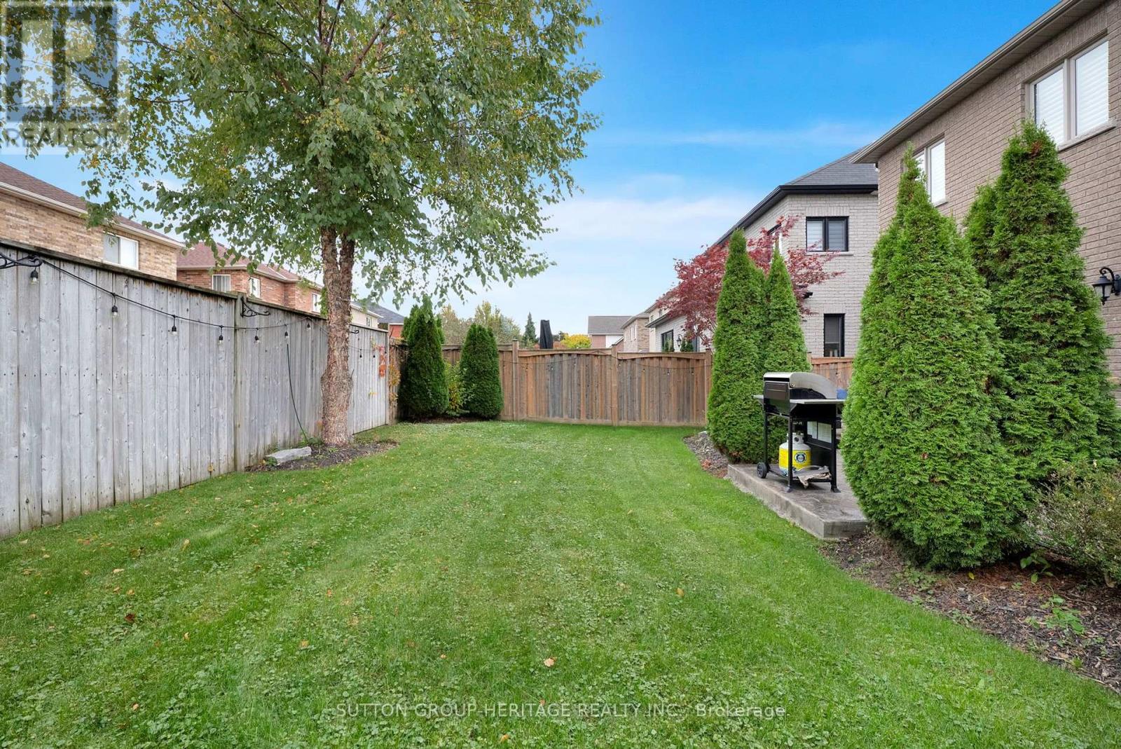 25 Charterhouse Drive Property Photo 43