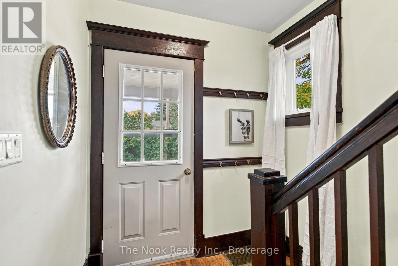 5 Grants Lane Property Photo 6