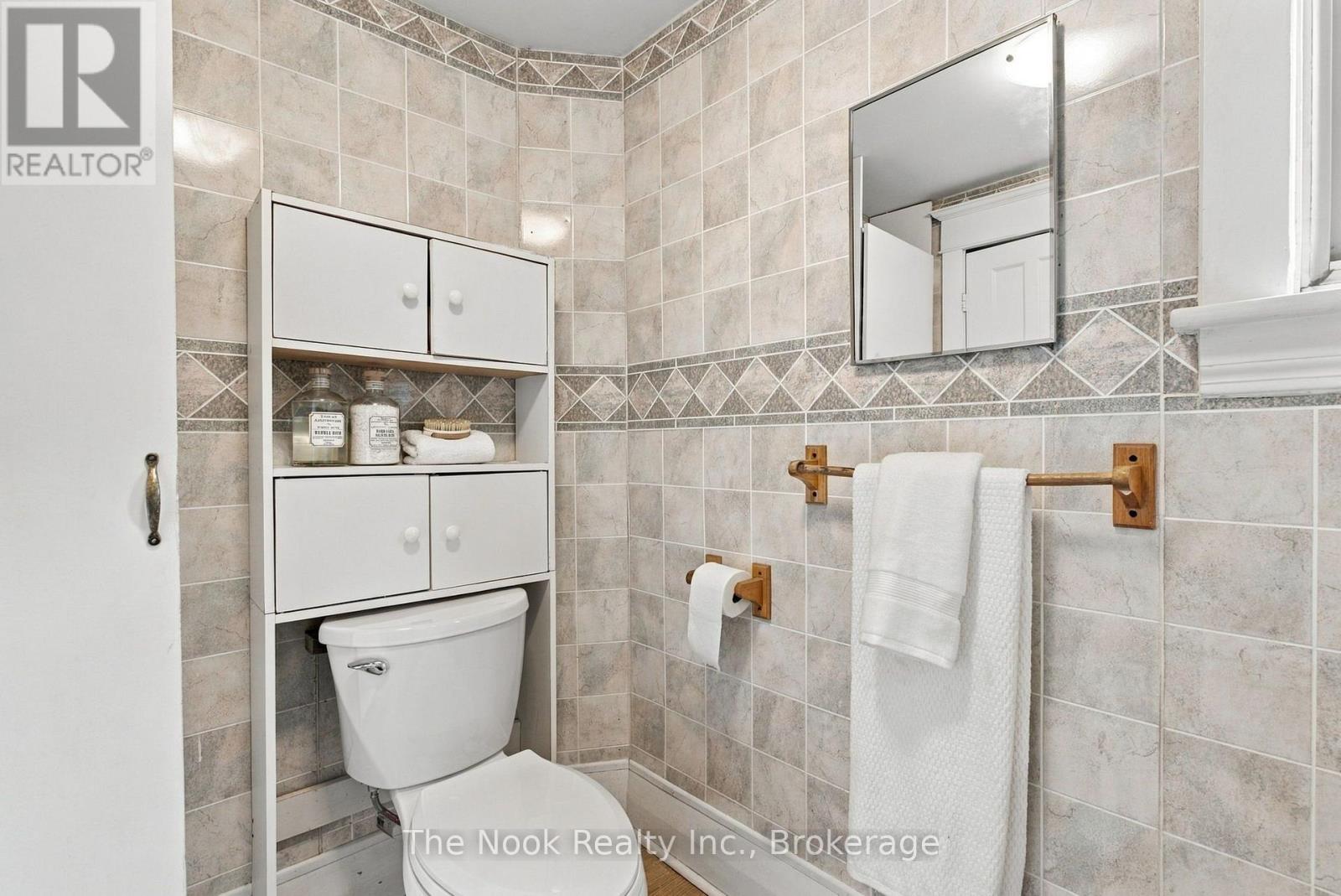 5 Grants Lane Property Photo 34