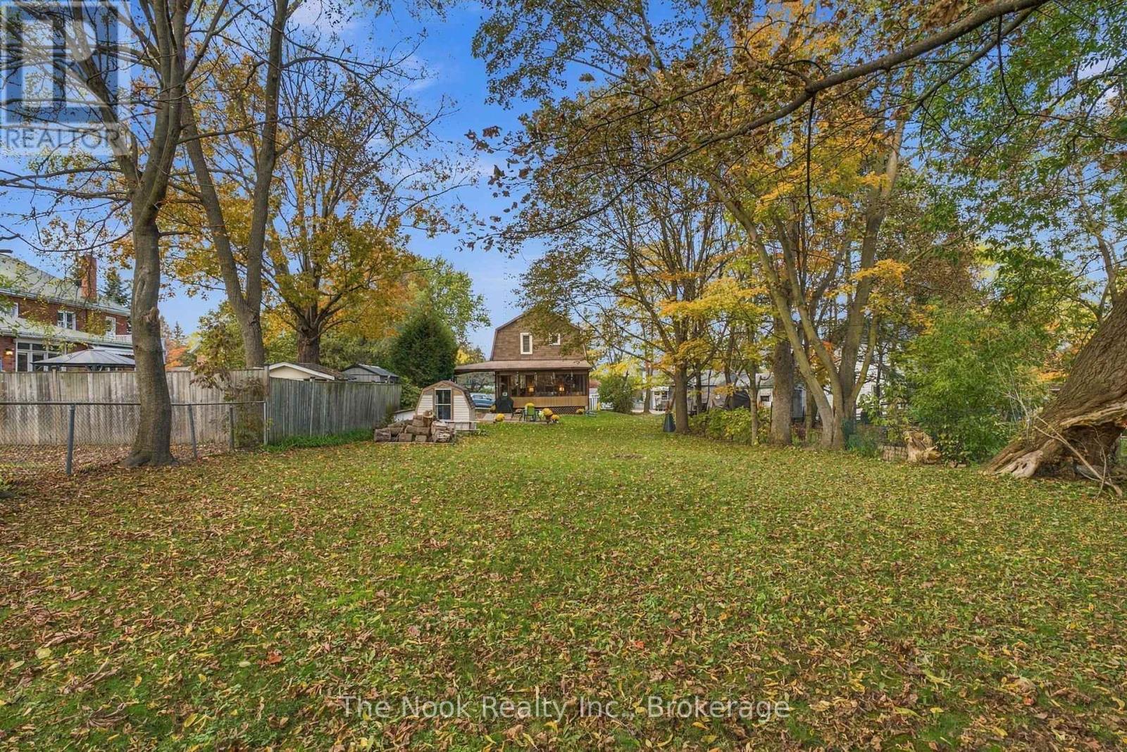 5 Grants Lane Property Photo 42