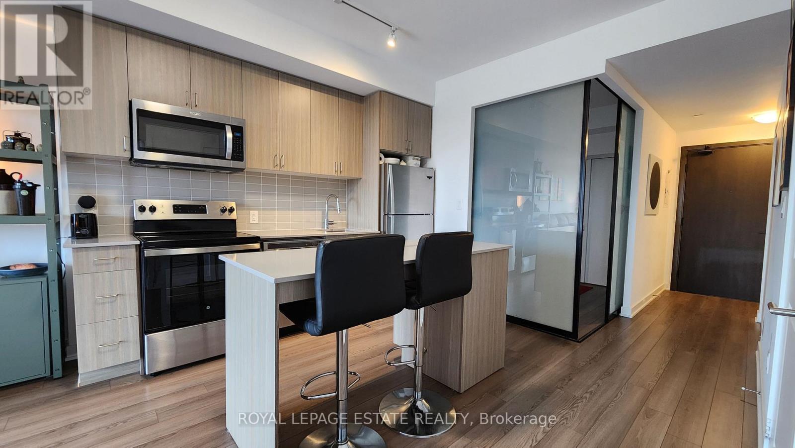 603 - 2799 Kingston Road Property Photo 4