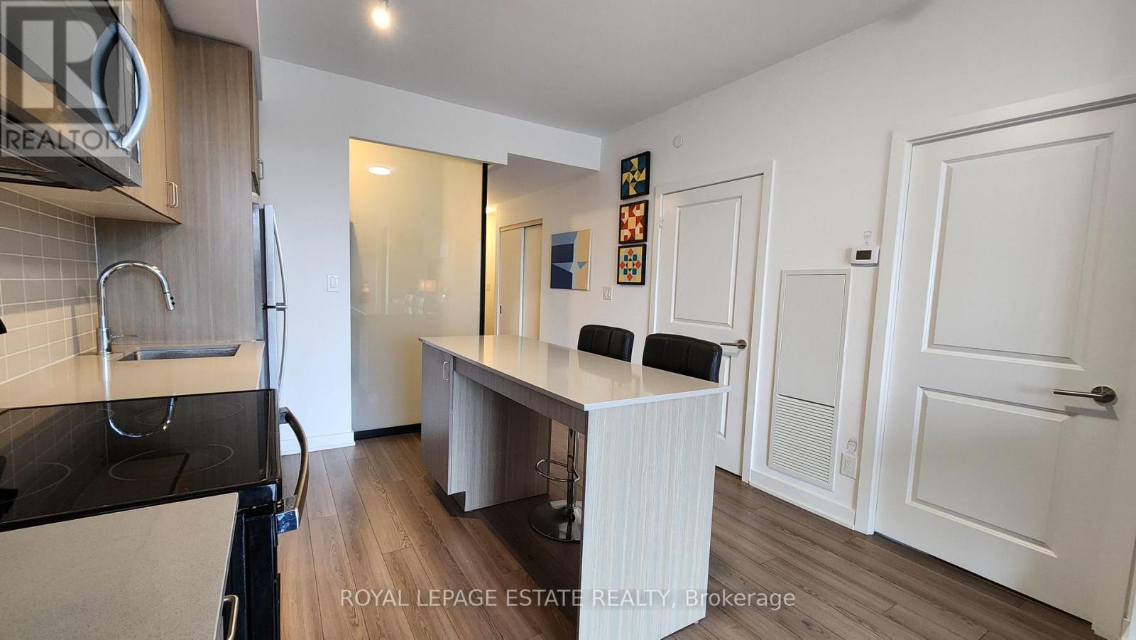 603 - 2799 Kingston Road Property Photo 5