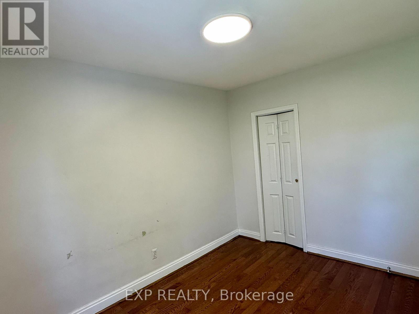 Upper - 6 Mid Pines Road Property Photo 12