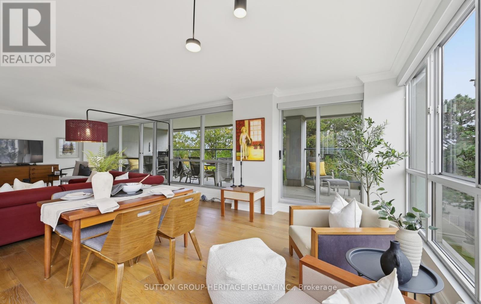 208 - 45 Cumberland Lane Property Photo 5