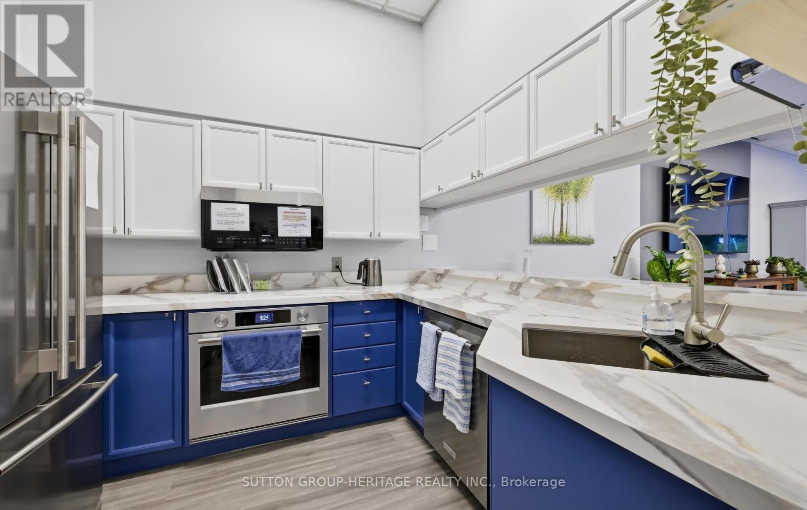 208 - 45 Cumberland Lane Property Photo 26