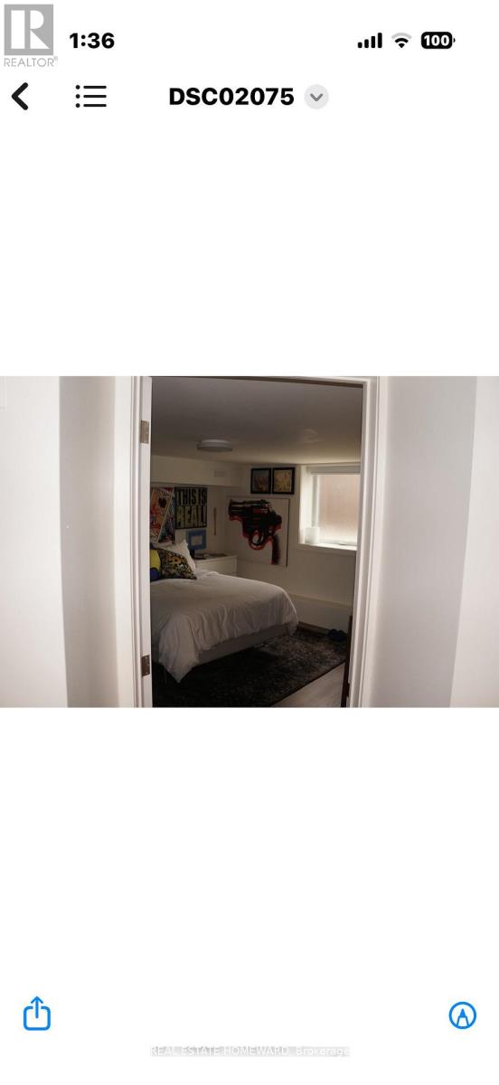 1 - 2174 Queen Street E Property Photo 9