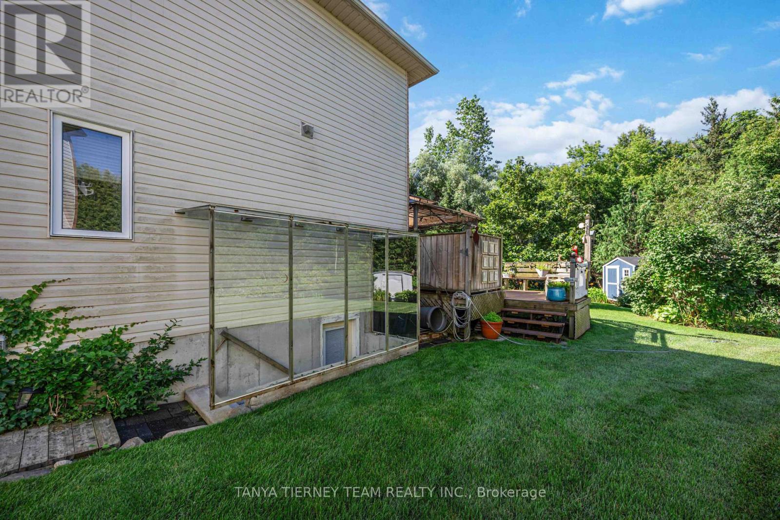 228 Shadow Place Property Photo 36