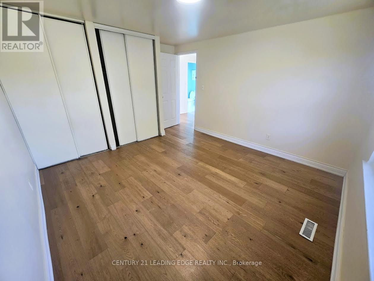 5 Murison Boulevard Property Photo 23