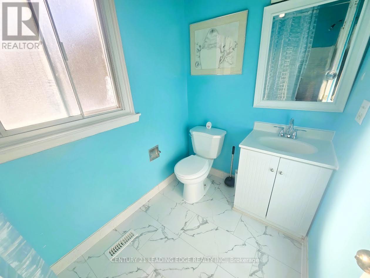 5 Murison Boulevard Property Photo 31
