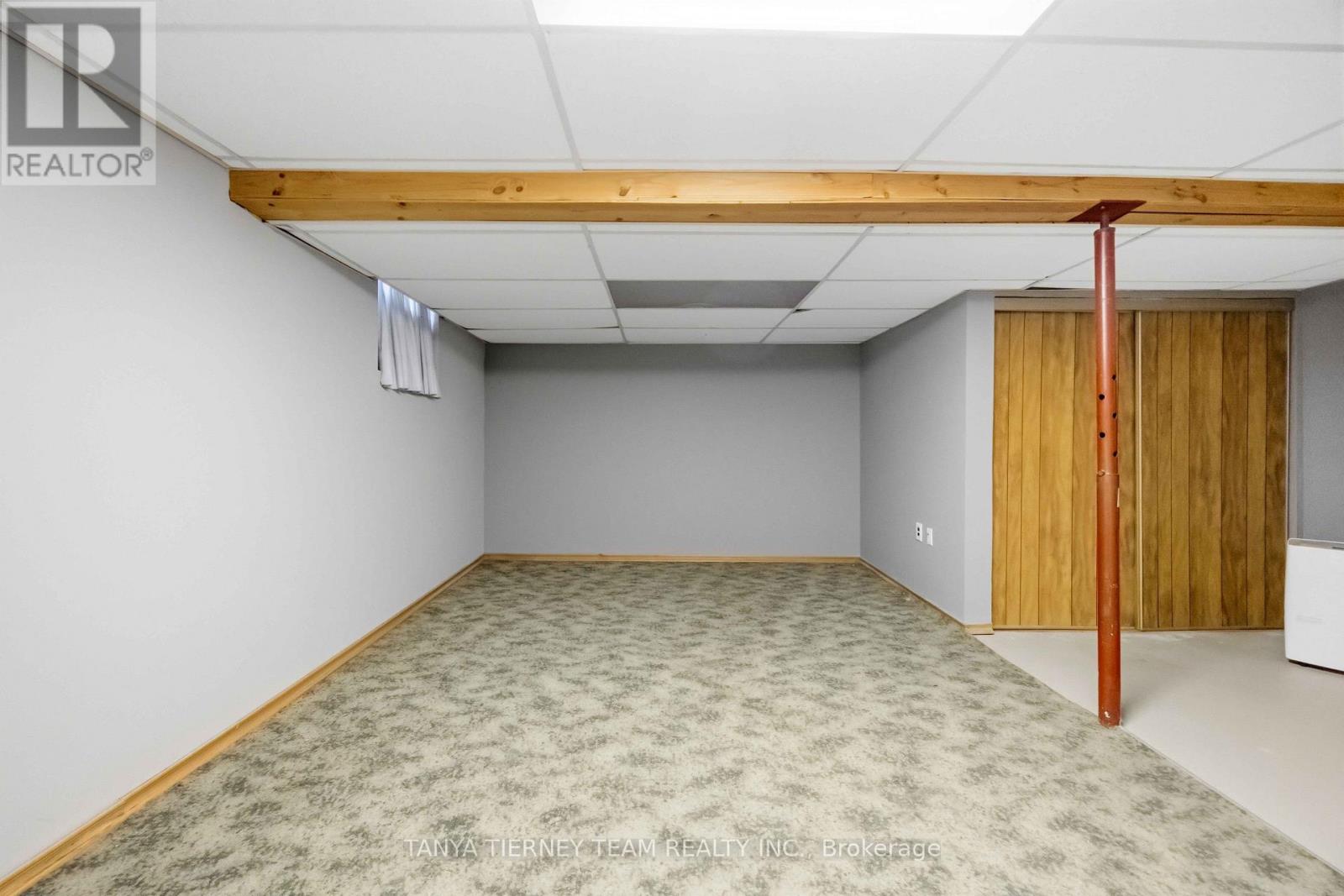 32 - 1330 Trowbridge Drive Property Photo 42