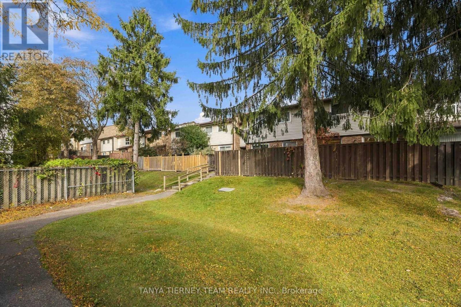 32 - 1330 Trowbridge Drive Property Photo 48