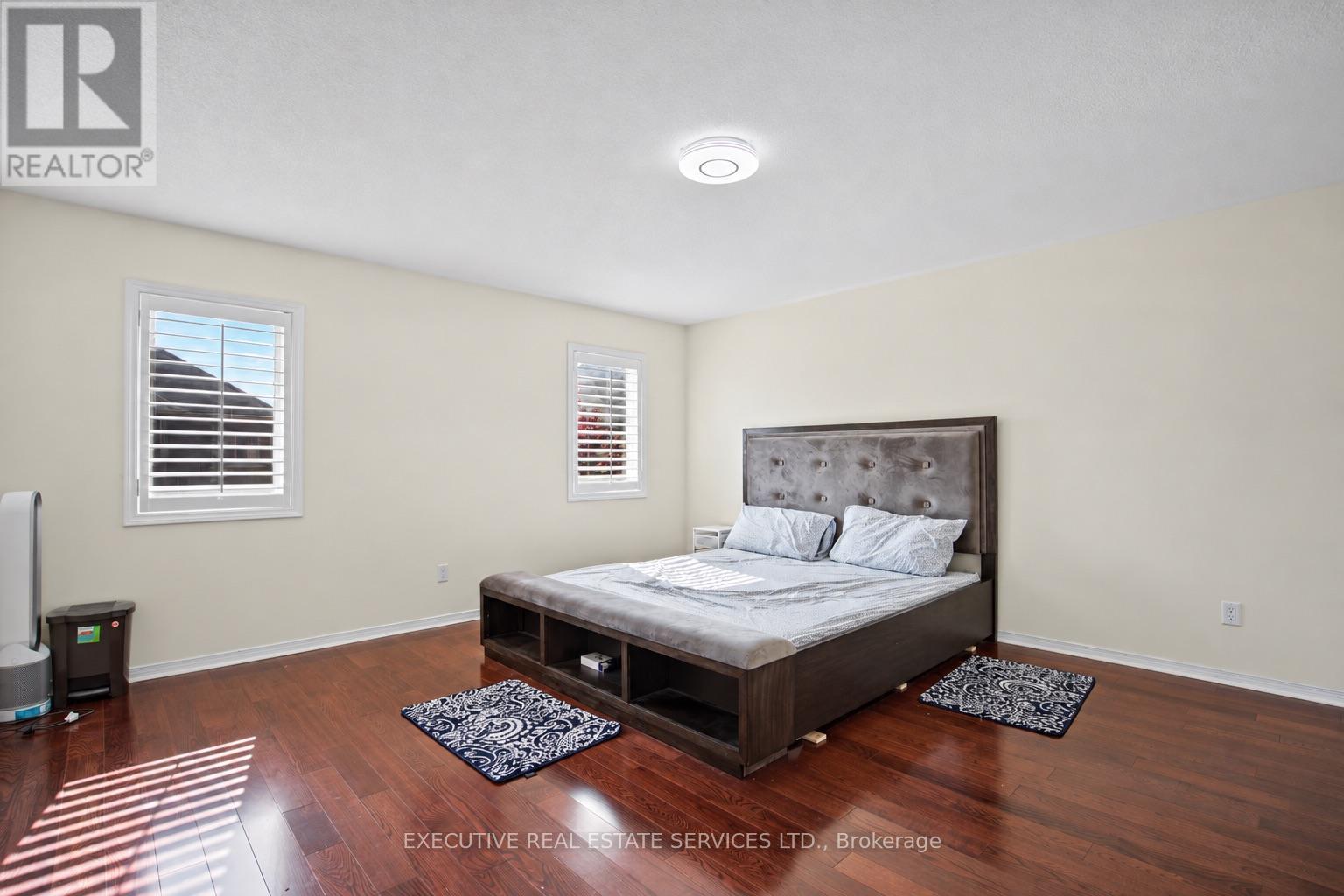 1571 Edgecroft Drive Property Photo 26