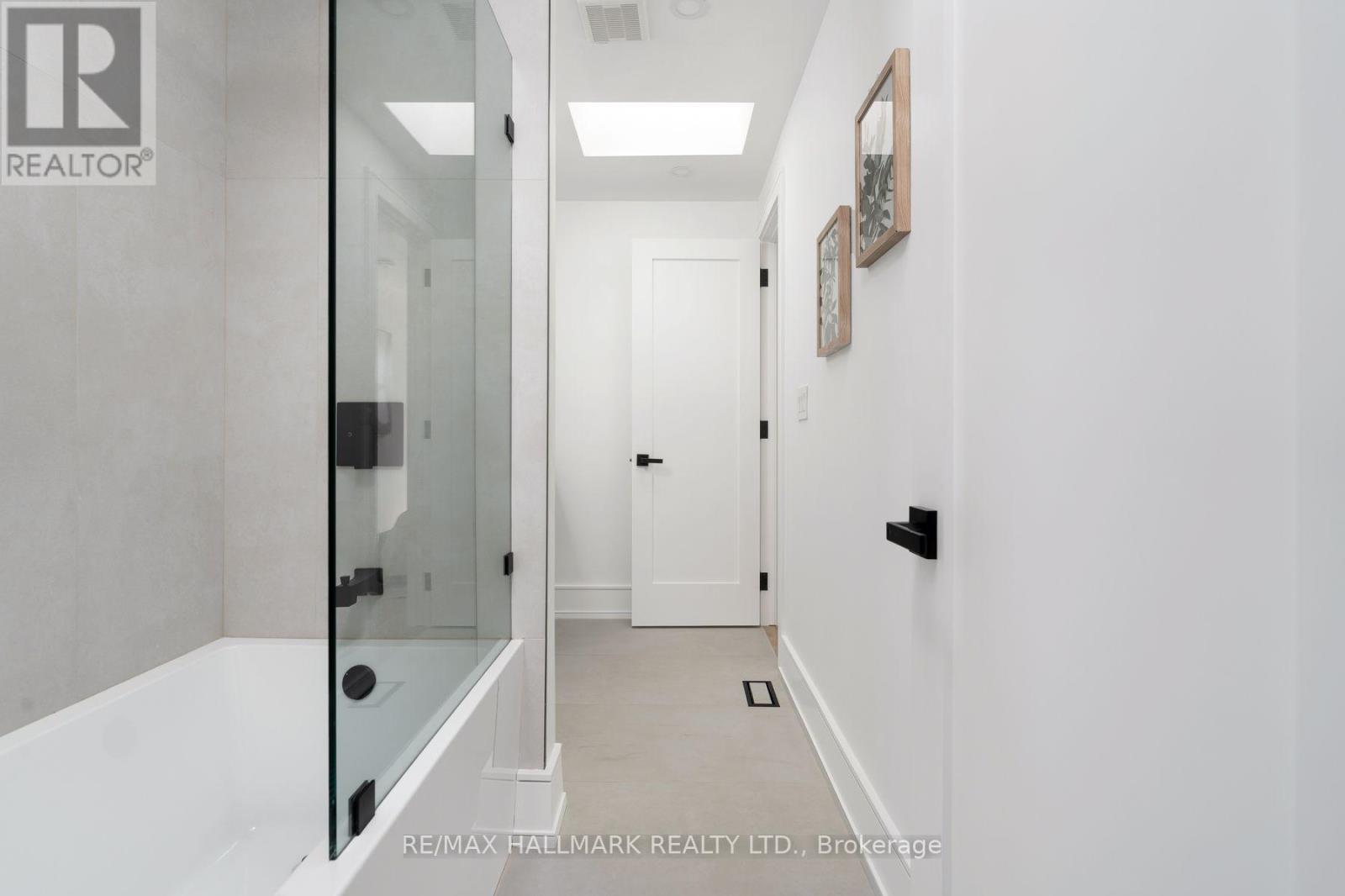 104 Yardley Avenue Property Photo 32