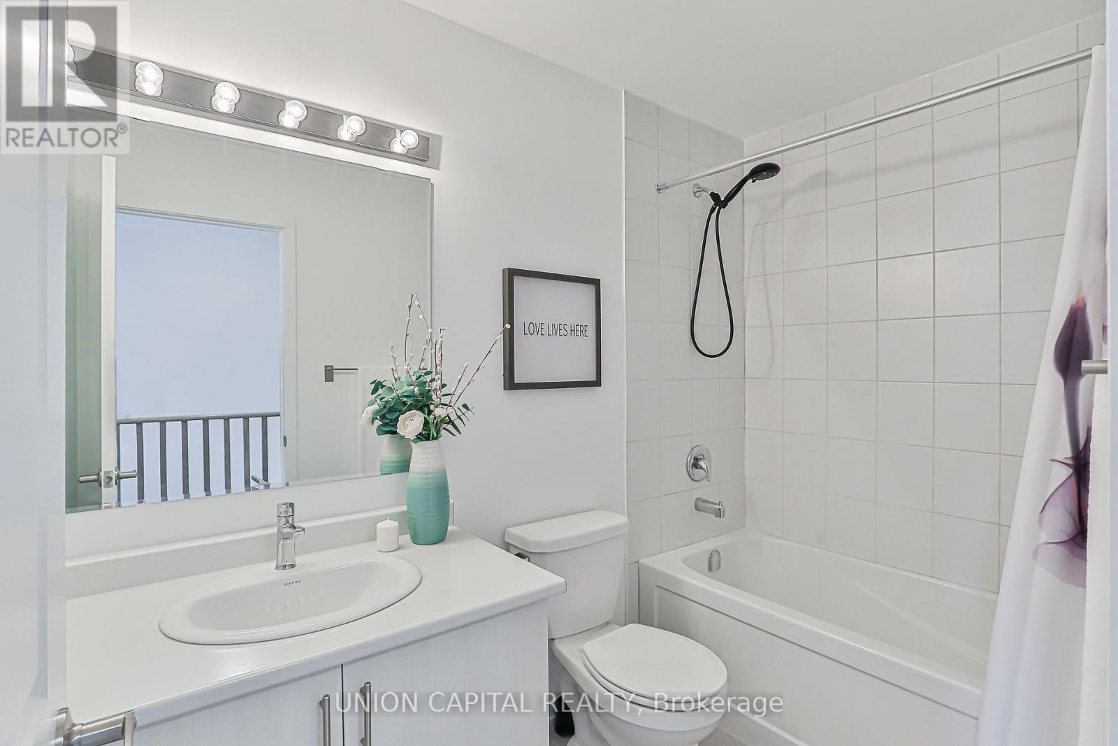 799 Stanstead Path Property Photo 24