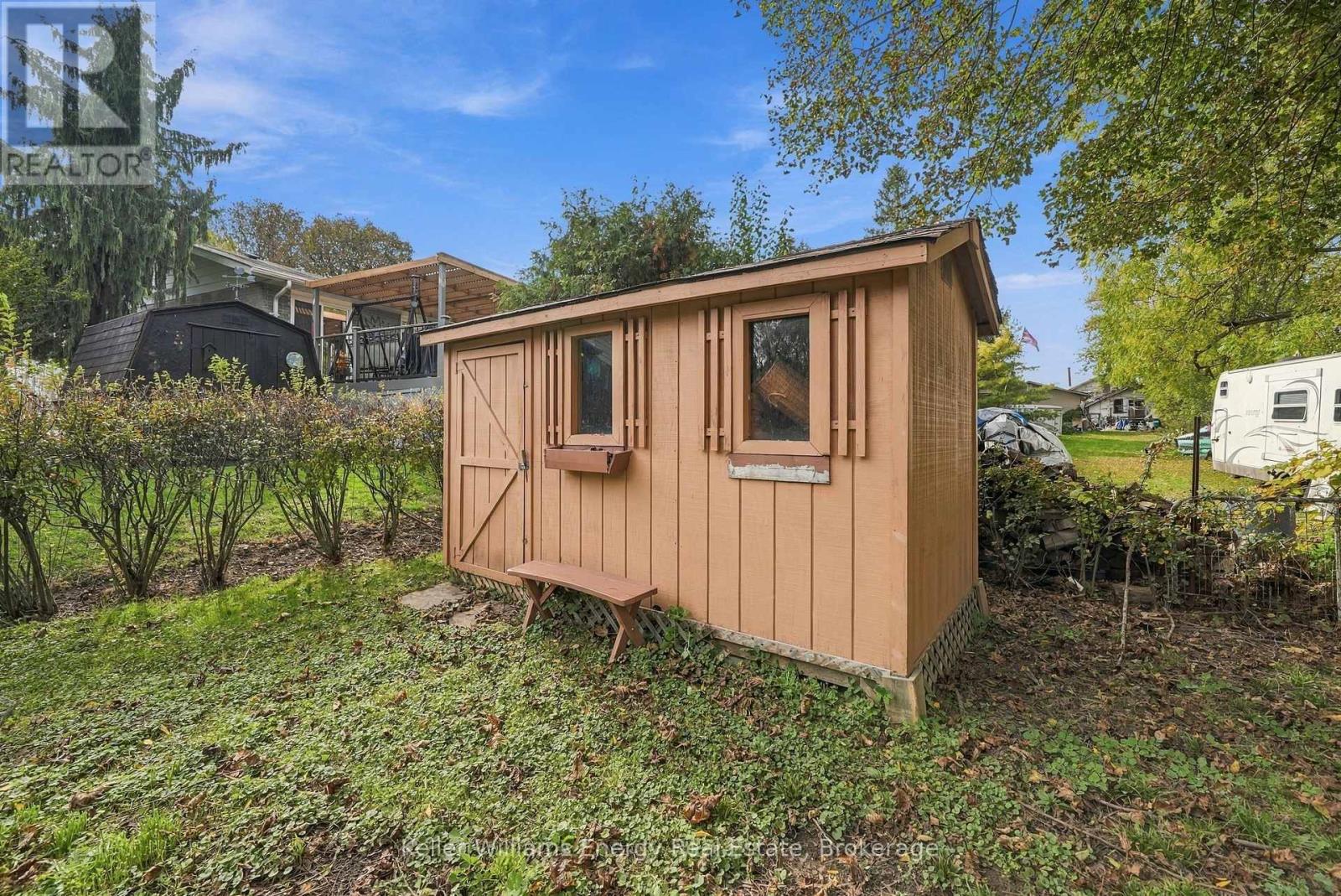 877 Capri Court Property Photo 40