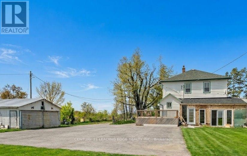 10239 Cochrane Road Property Photo 2