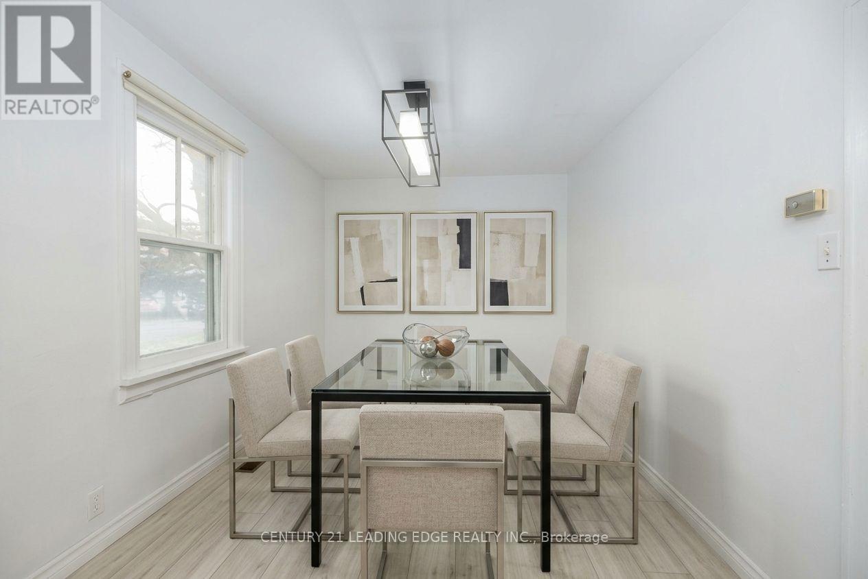 10239 Cochrane Road Property Photo 6