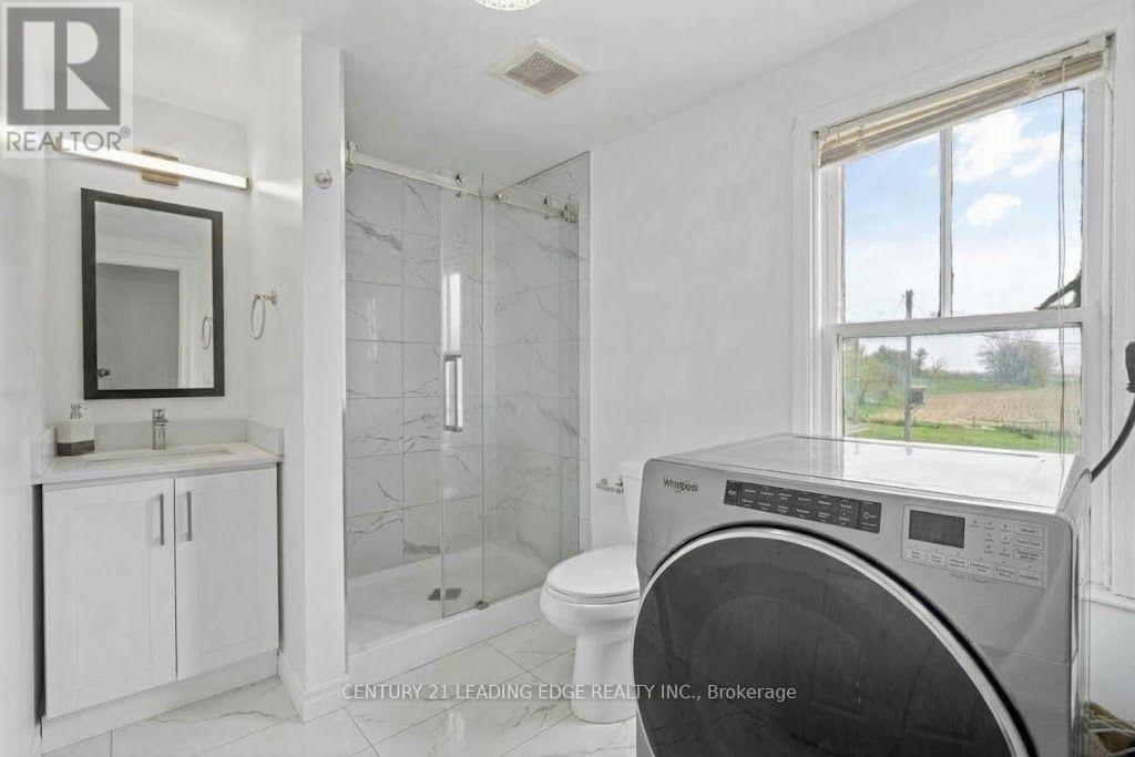 10239 Cochrane Road Property Photo 16