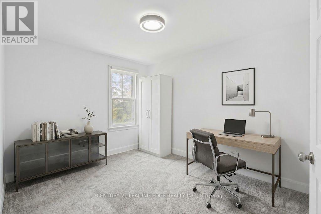 10239 Cochrane Road Property Photo 17