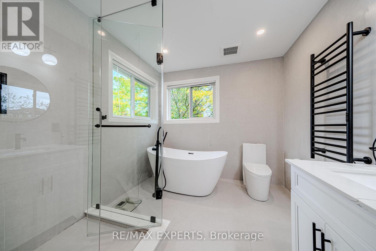 231 Mossbrook Square Property Photo 25