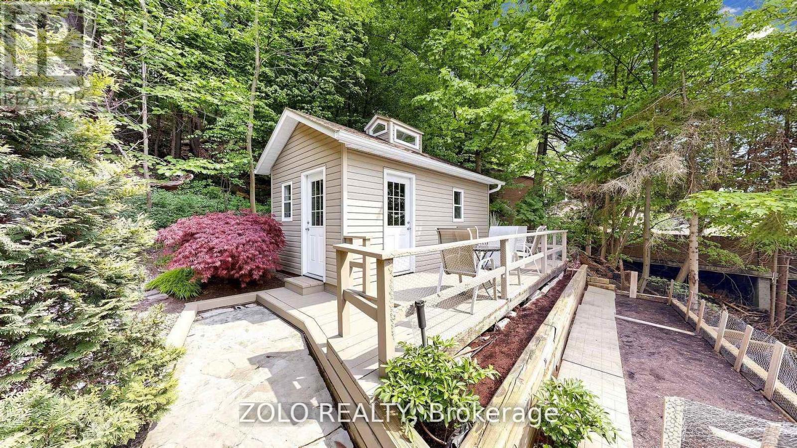 41 Meadowcliffe Drive Property Photo 41