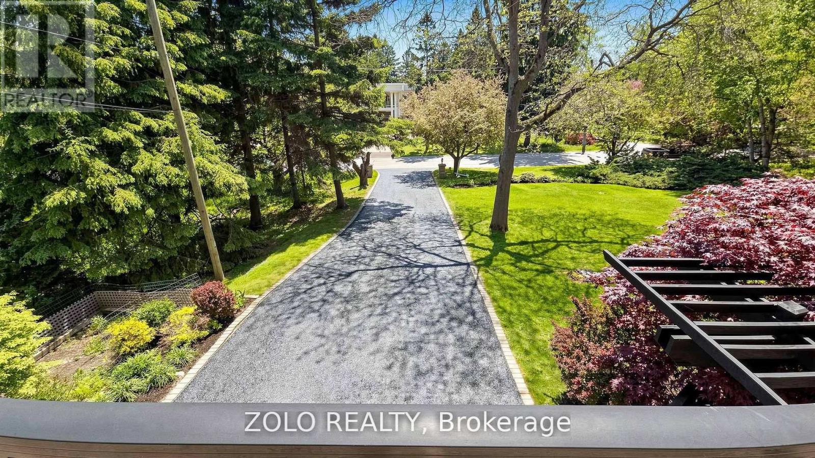41 Meadowcliffe Drive Property Photo 43