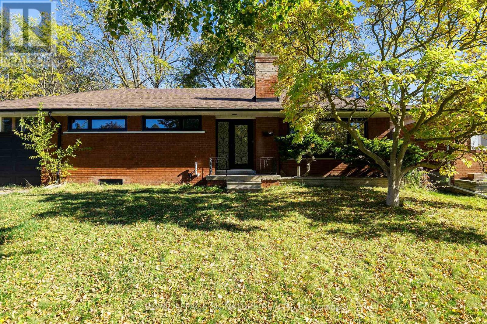 120 Earlton Road Property Photo 1