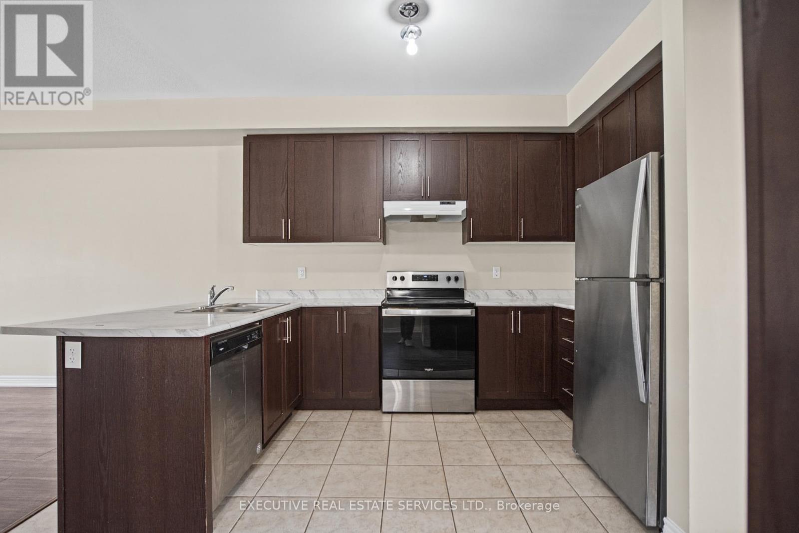 20 Waterstone Way Property Photo 20