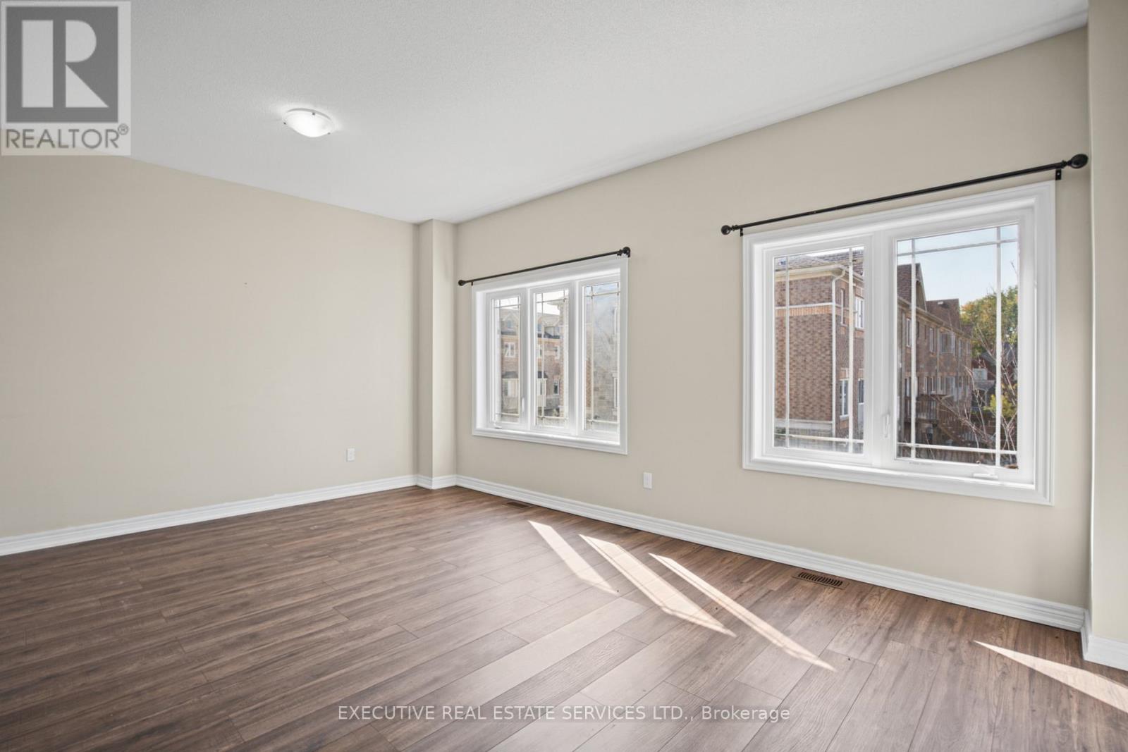 20 Waterstone Way Property Photo 29