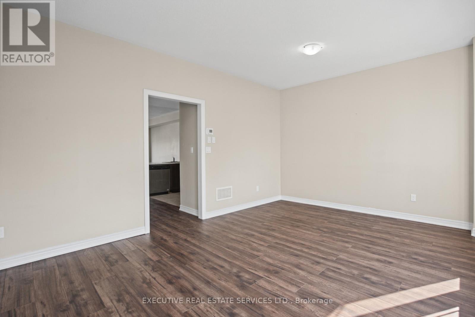 20 Waterstone Way Property Photo 30