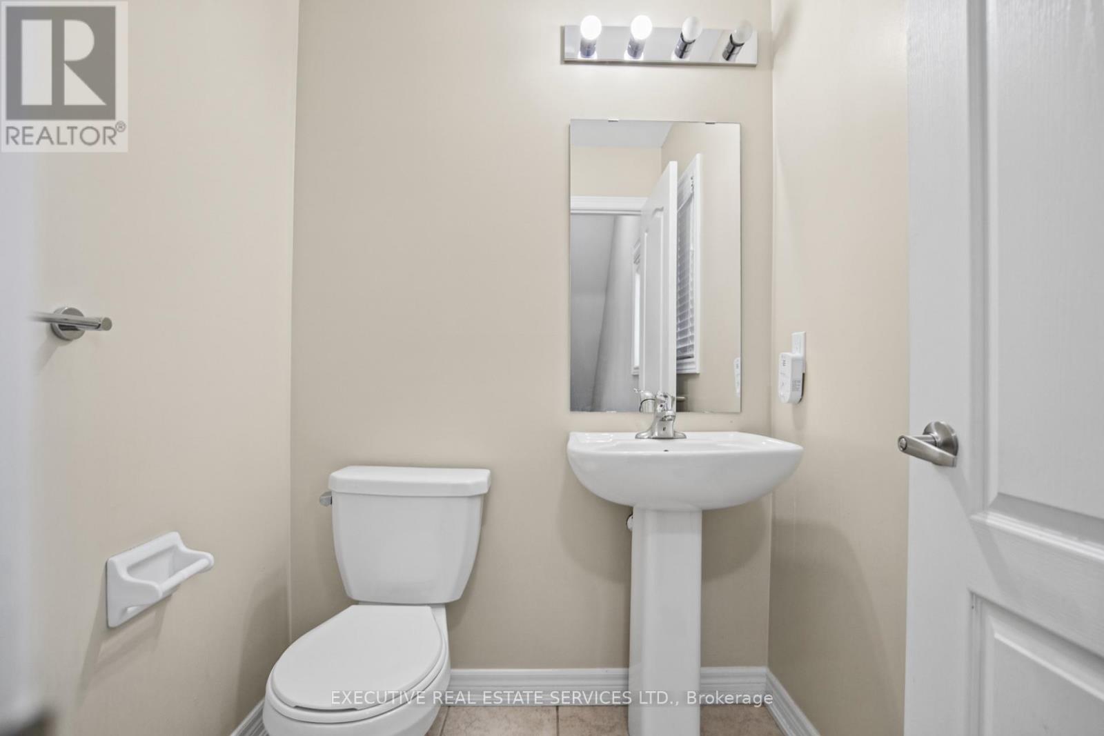 20 Waterstone Way Property Photo 31