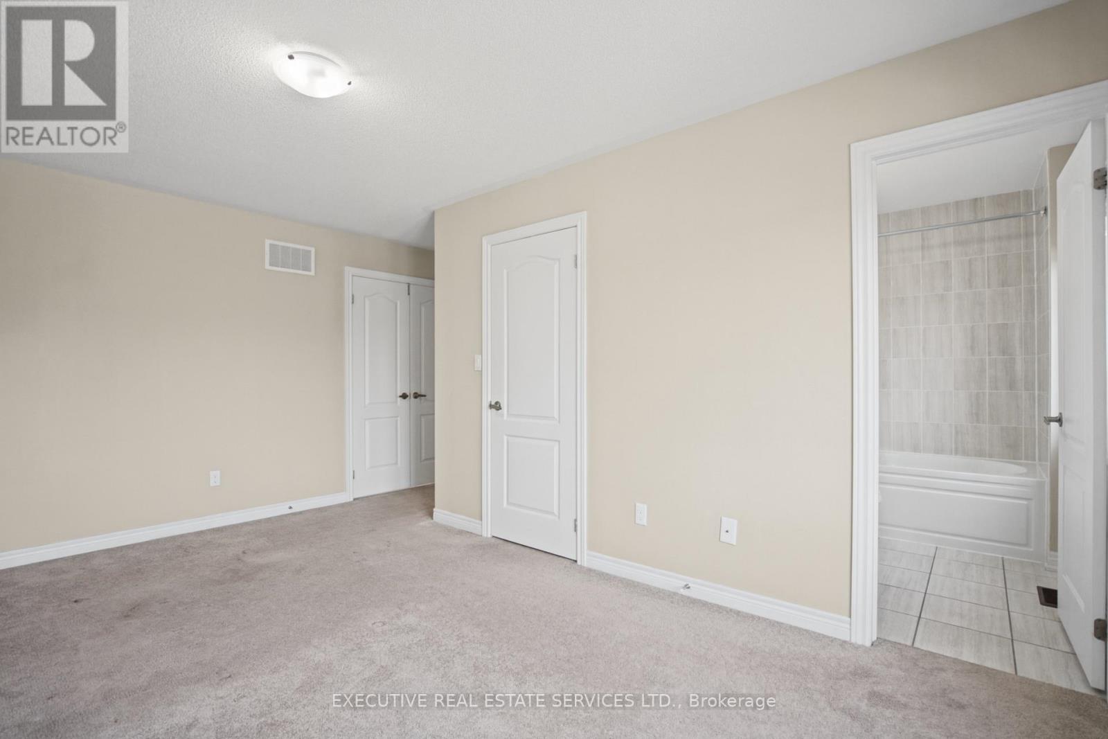 20 Waterstone Way Property Photo 36