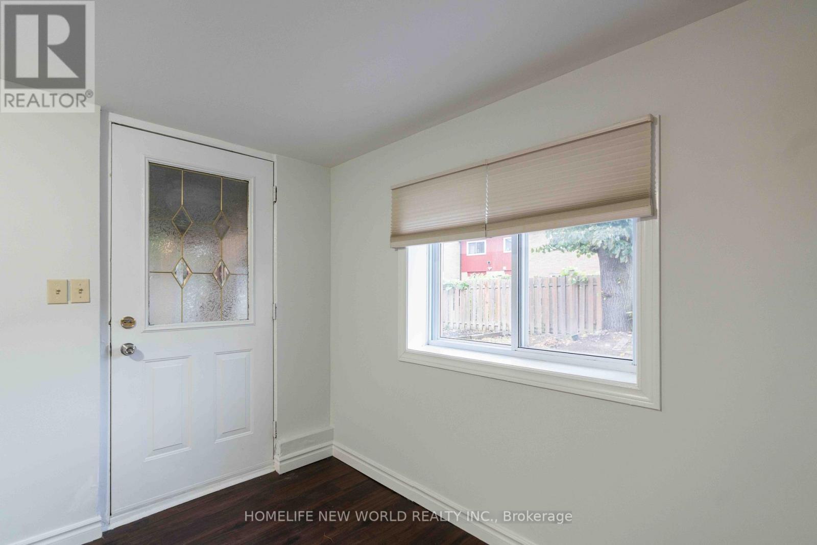 102 Alexmuir Boulevard Property Photo 49
