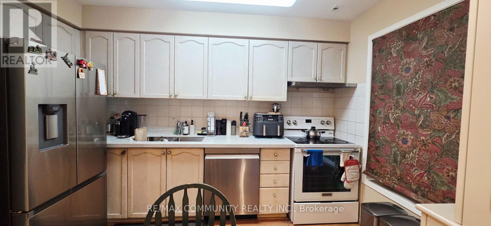 511 - 83 Mondeo Drive Property Photo 13