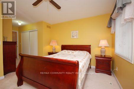 511 - 83 Mondeo Drive Property Photo 18