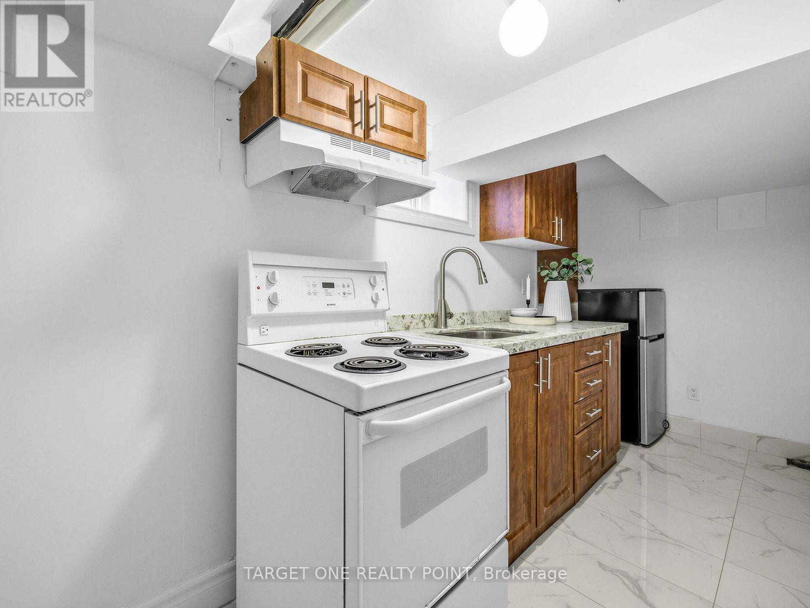 75 Gradwell Drive Property Photo 29