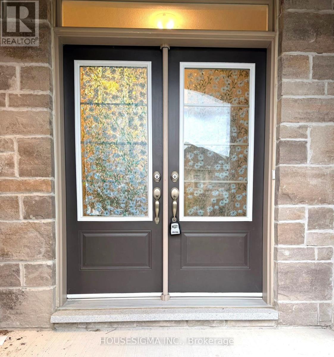 206 Ronald Guscott Street Property Photo 2
