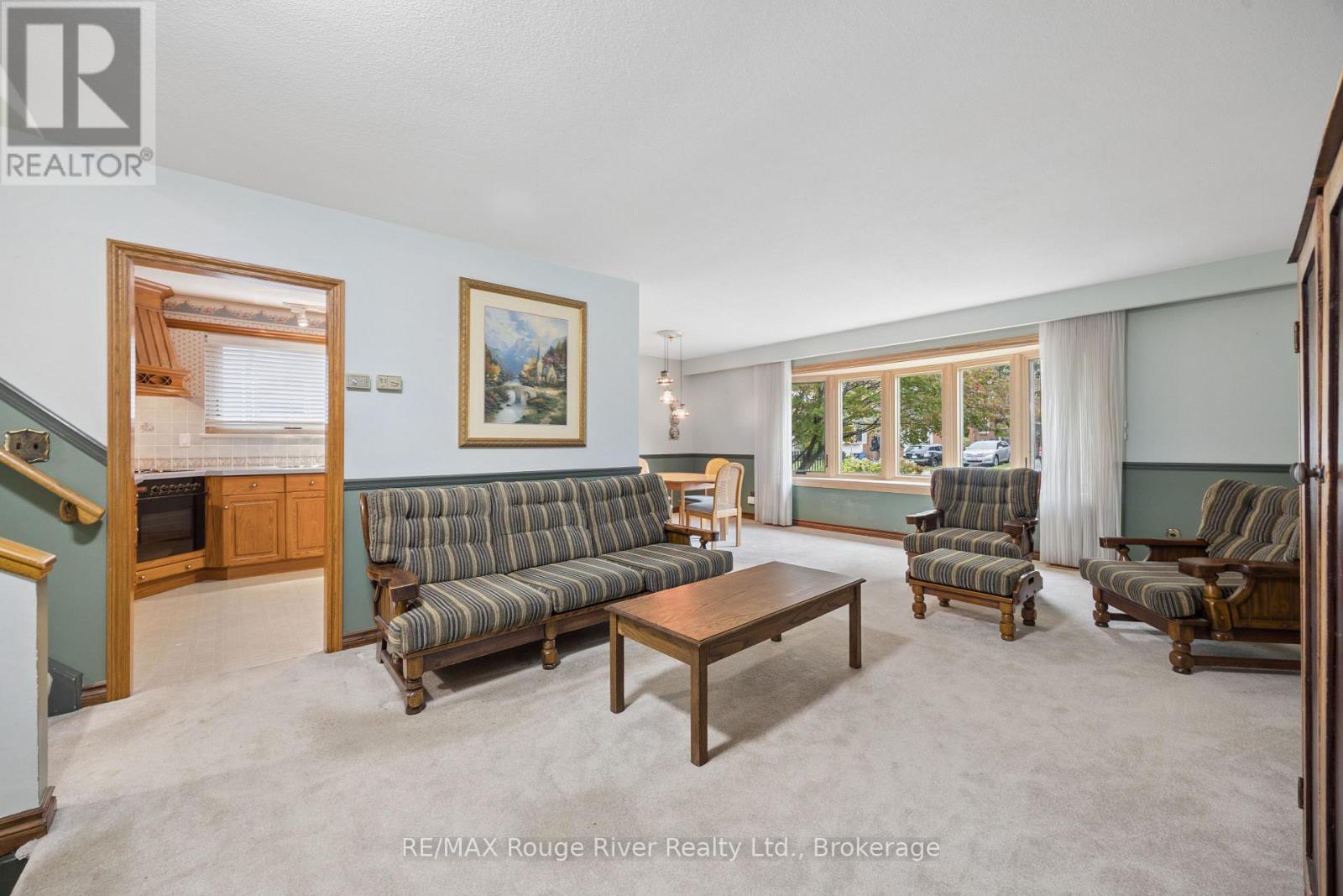 3 Heatherwood Road Property Photo 5
