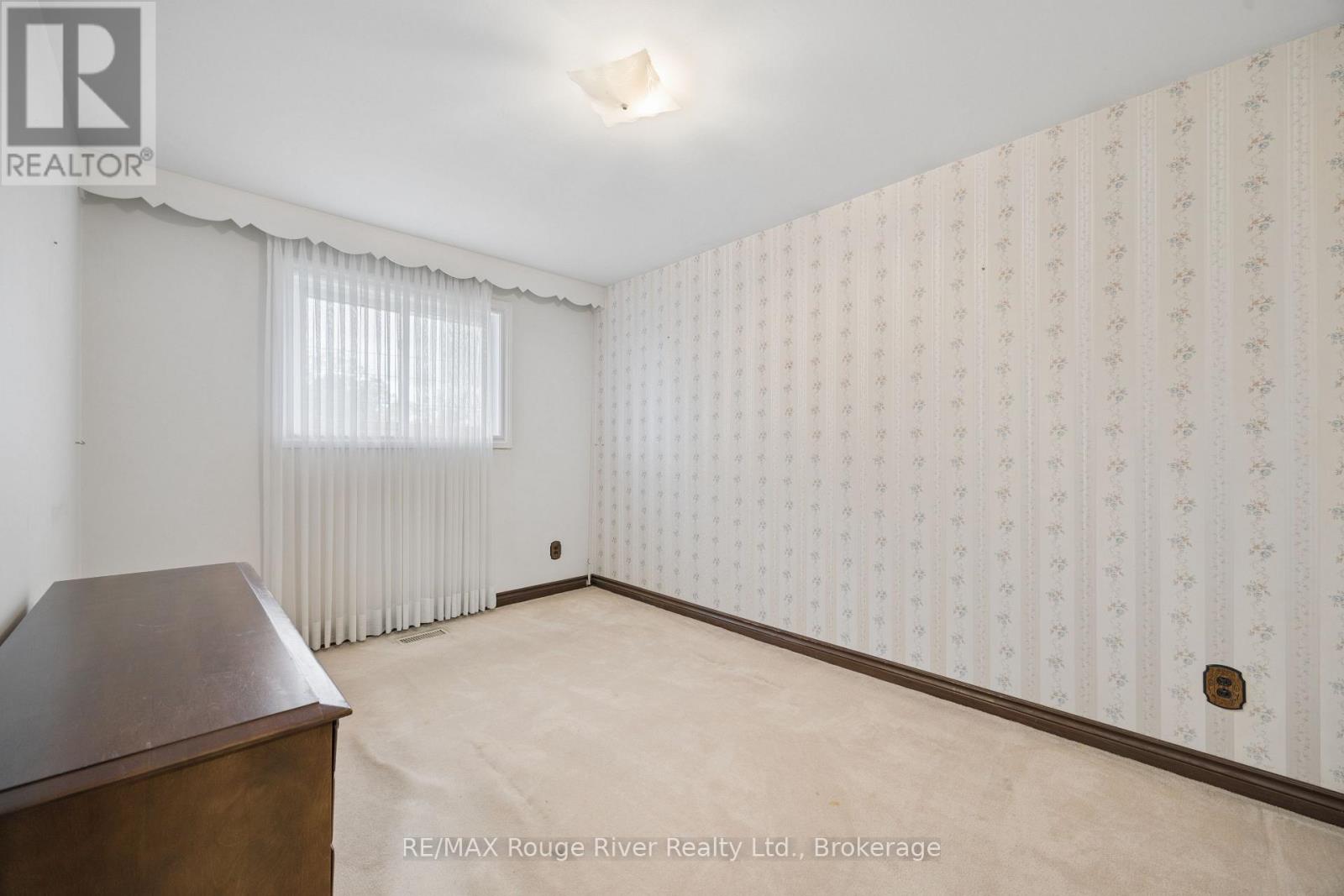 3 Heatherwood Road Property Photo 19
