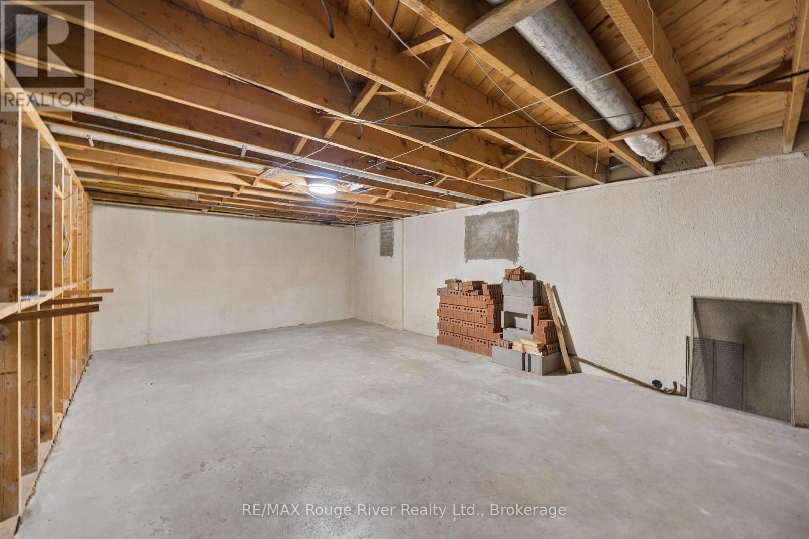 3 Heatherwood Road Property Photo 28