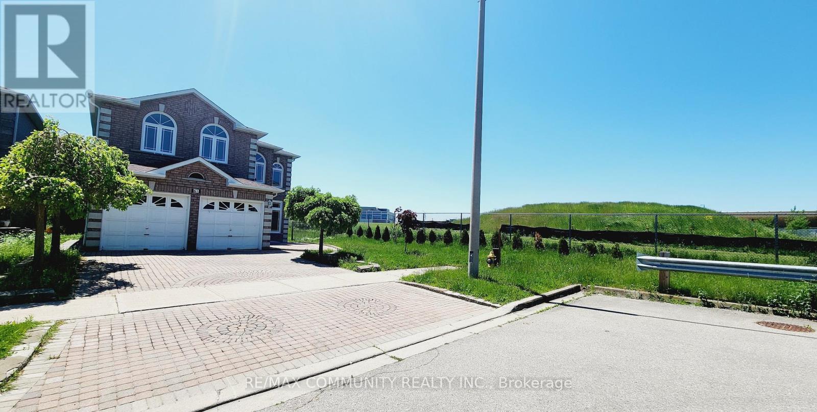 Main - 61 Chartway Boulevard Property Photo 1