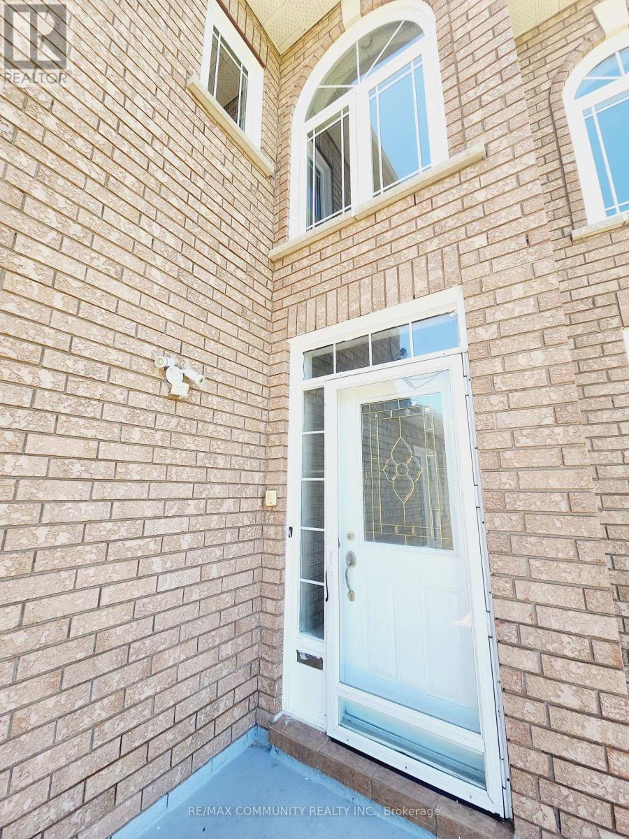 Main - 61 Chartway Boulevard Property Photo 5