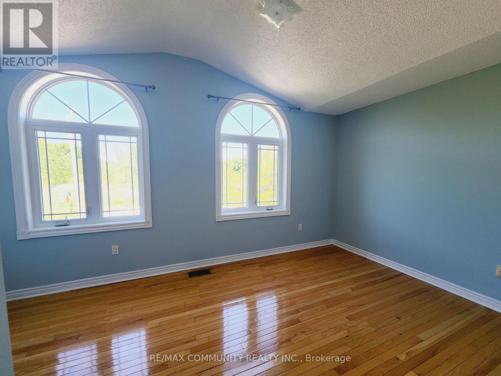 Main - 61 Chartway Boulevard Property Photo 20