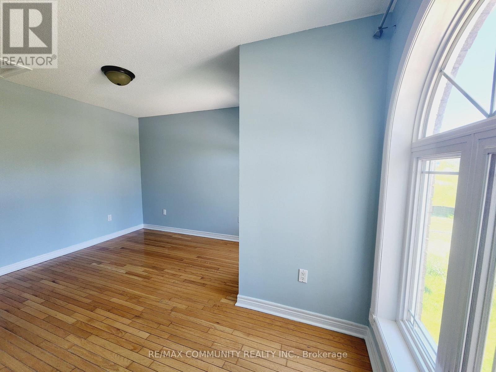 Main - 61 Chartway Boulevard Property Photo 23