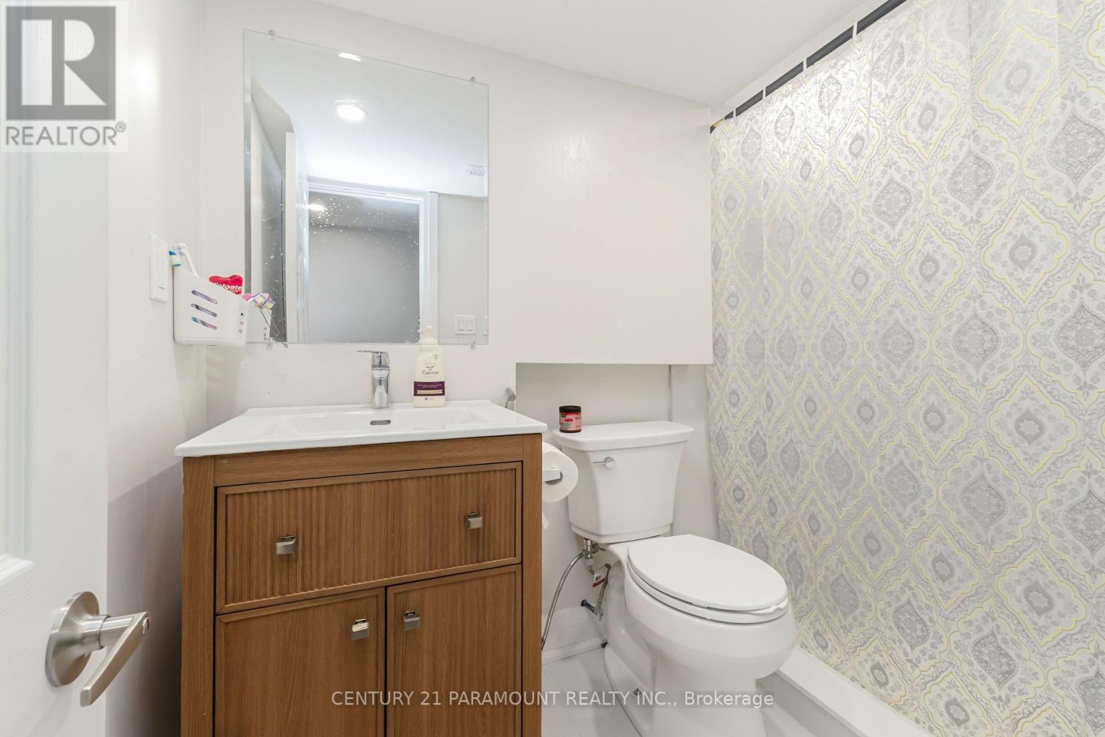 8 Waterfield Drive Property Photo 31