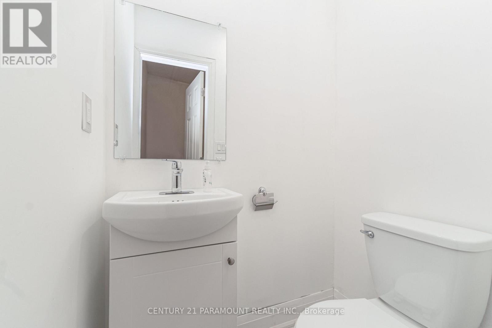 8 Waterfield Drive Property Photo 42