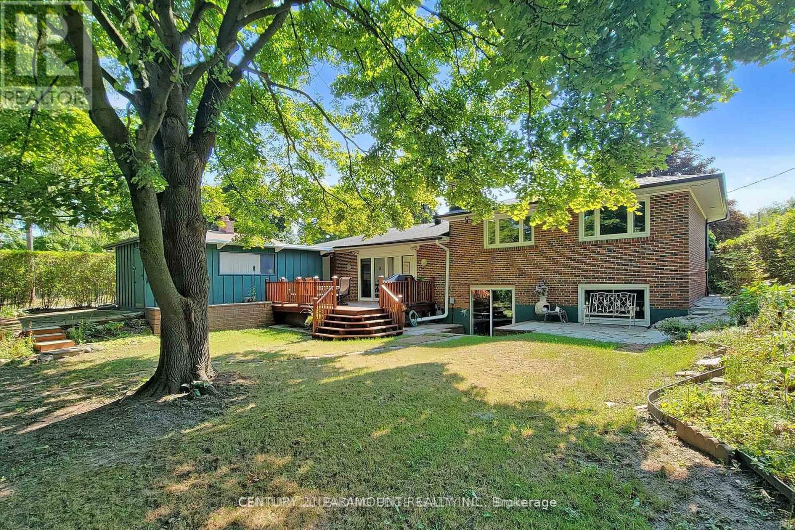 8 Waterfield Drive Property Photo 46