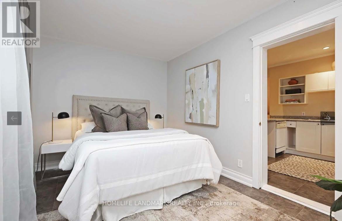 98 Hastings Avenue Property Photo 17
