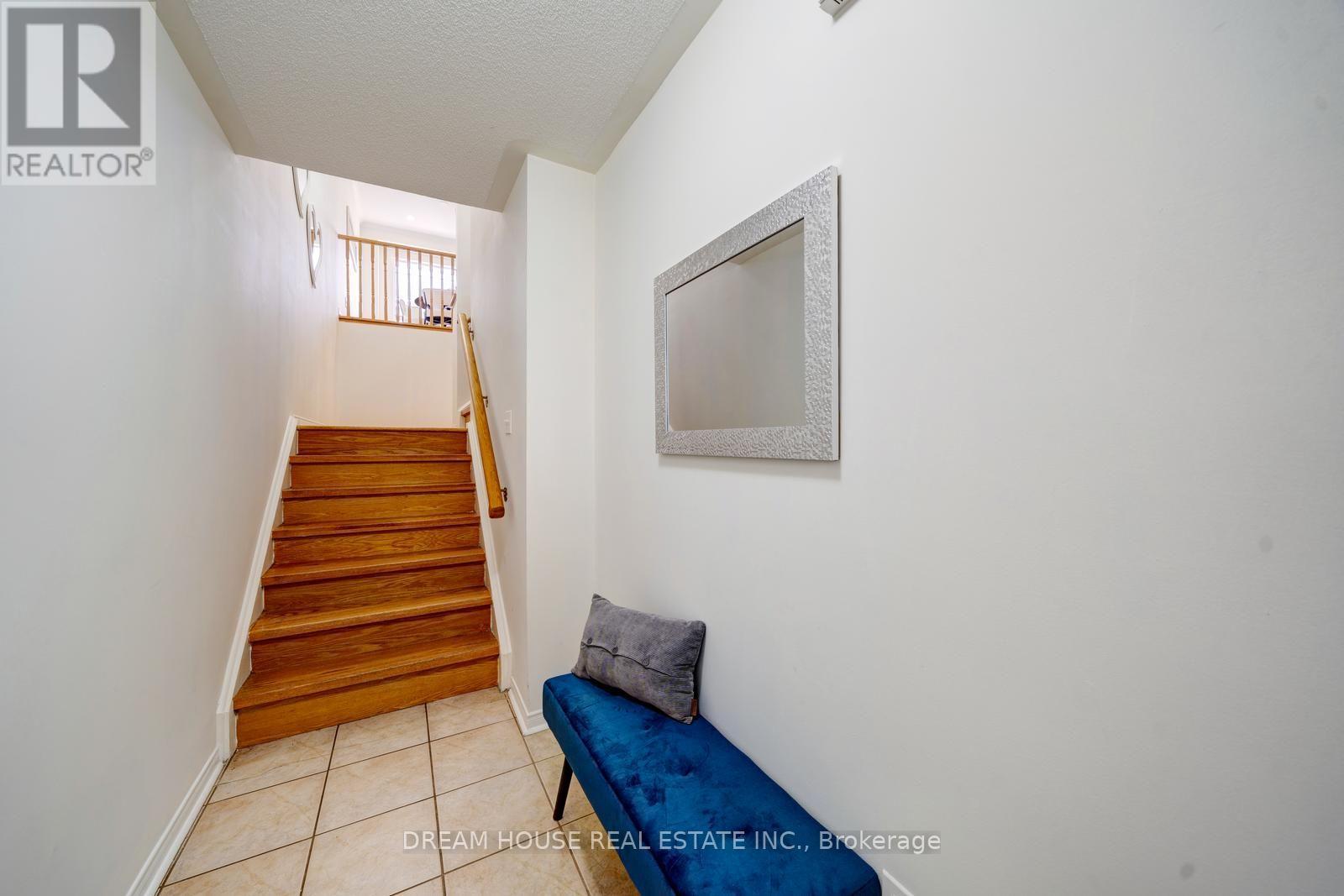 68 Mcgonigal Lane Property Photo 3
